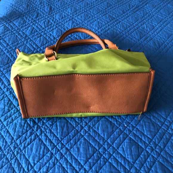 Tommy Hilfiger New Lime/Carmel Bag - Picture 4 of 4